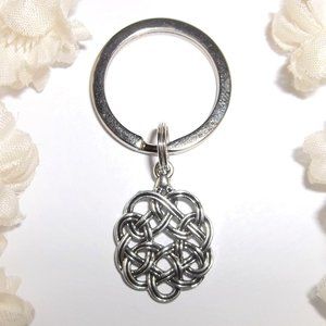 Keychain, Keyring, Celtic Knot Keychain, Unisex Keychain, Unisex Gift Idea C843